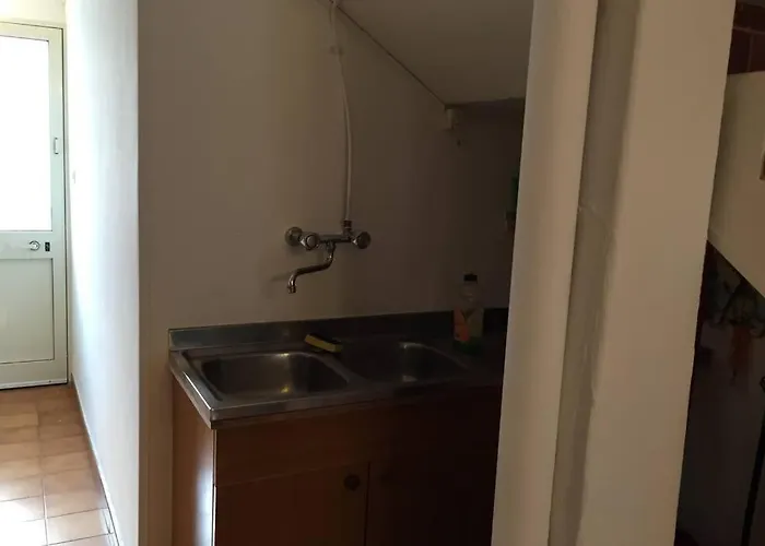 Appartamento La Casa Di Claudia Torre Suda