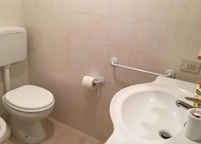 Appartamento La Casa Di Claudia Torre Suda