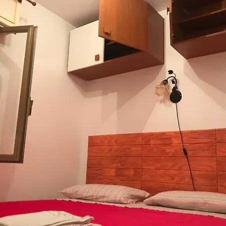 Apartment La Casa Di Claudia Torre Suda