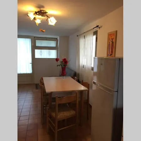 La Casa Di Claudia Apartment Torre Suda