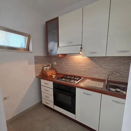 La Casa Di Claudia Apartment
